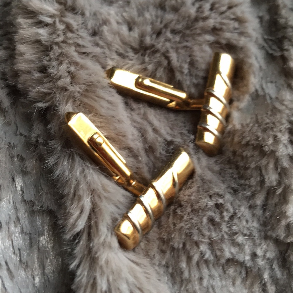 ✨SWANK vintage razor shaped cuff links✨